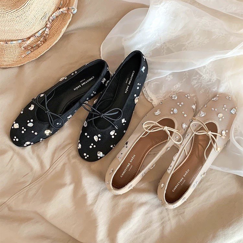 Elegante Damen-Ballerinas mit  – Boots Bewertung und Preis