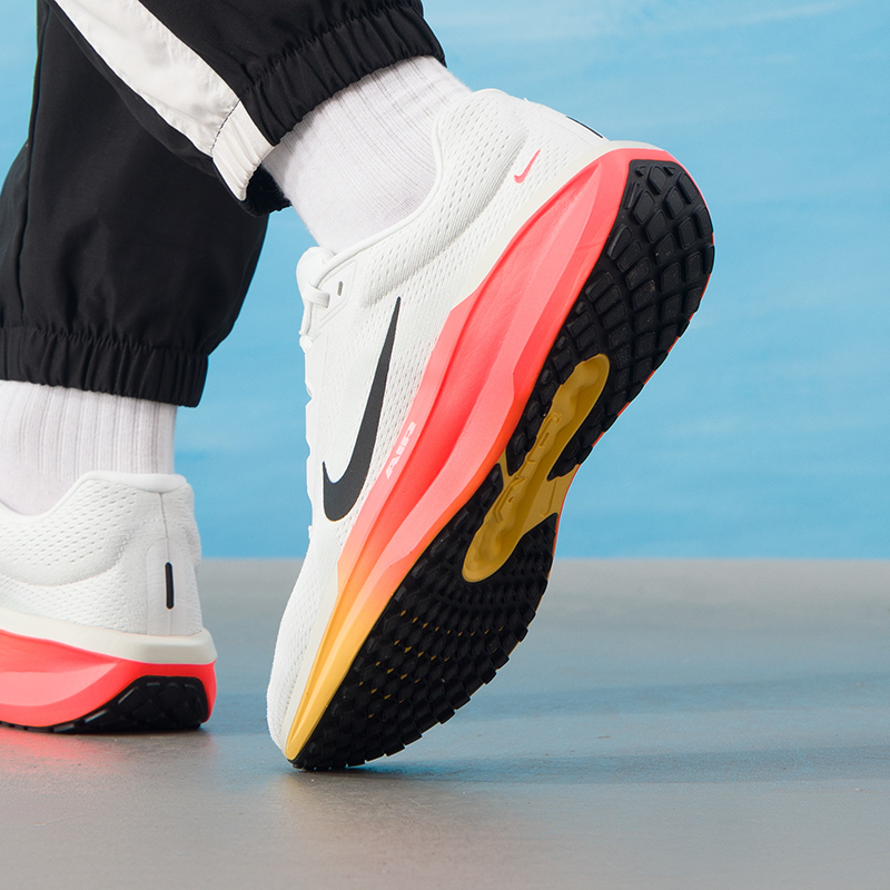 Nike Herrenschuhe, Original, l – Lightweight Road Running Shoes Bewertung und Preis